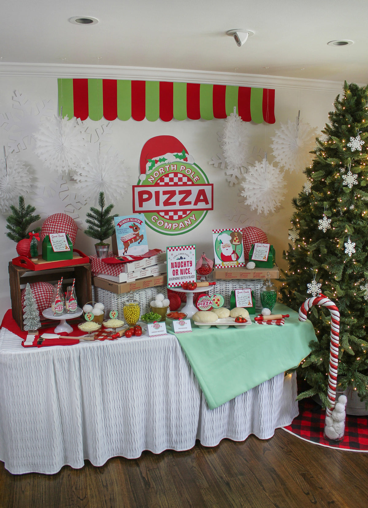 Christmas Pizza Party Decor Pack