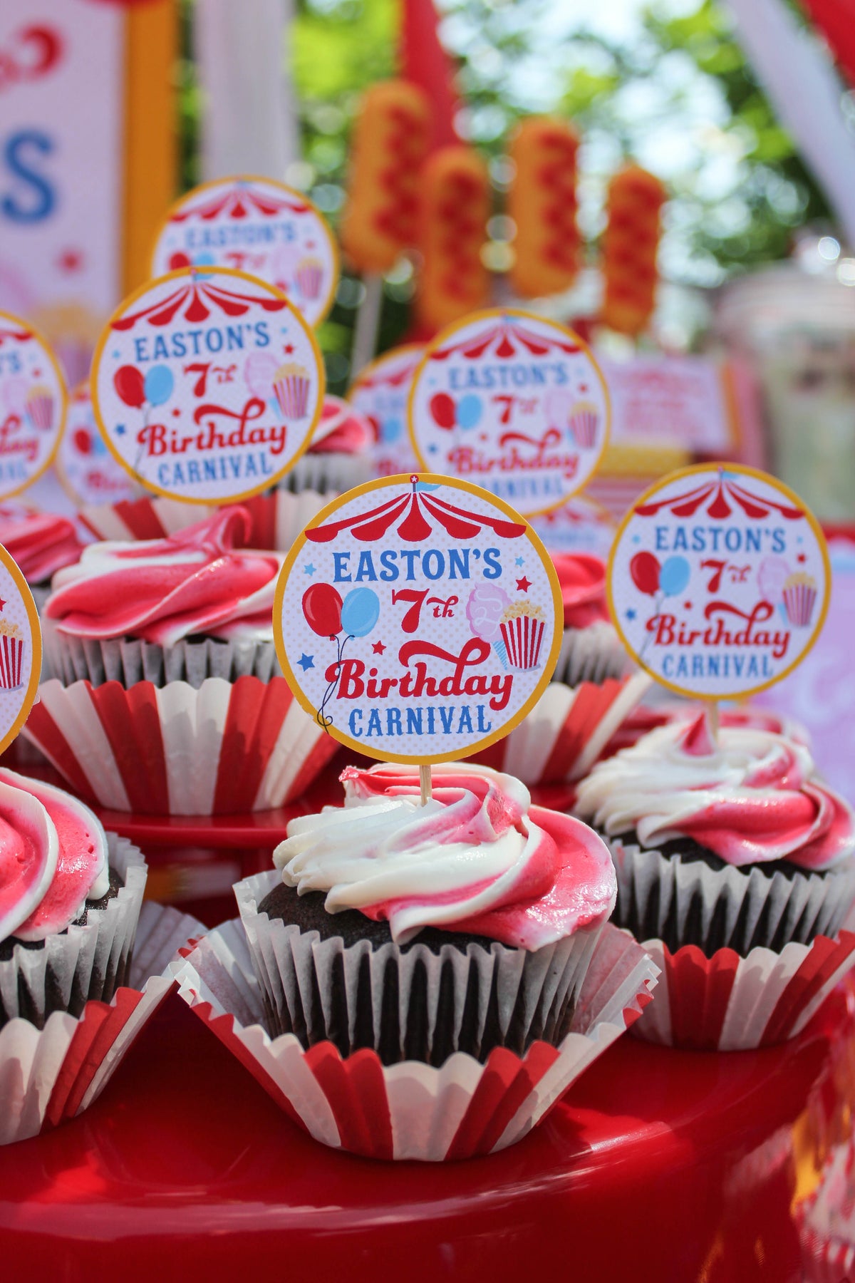 Carnival Birthday Party Table Decor